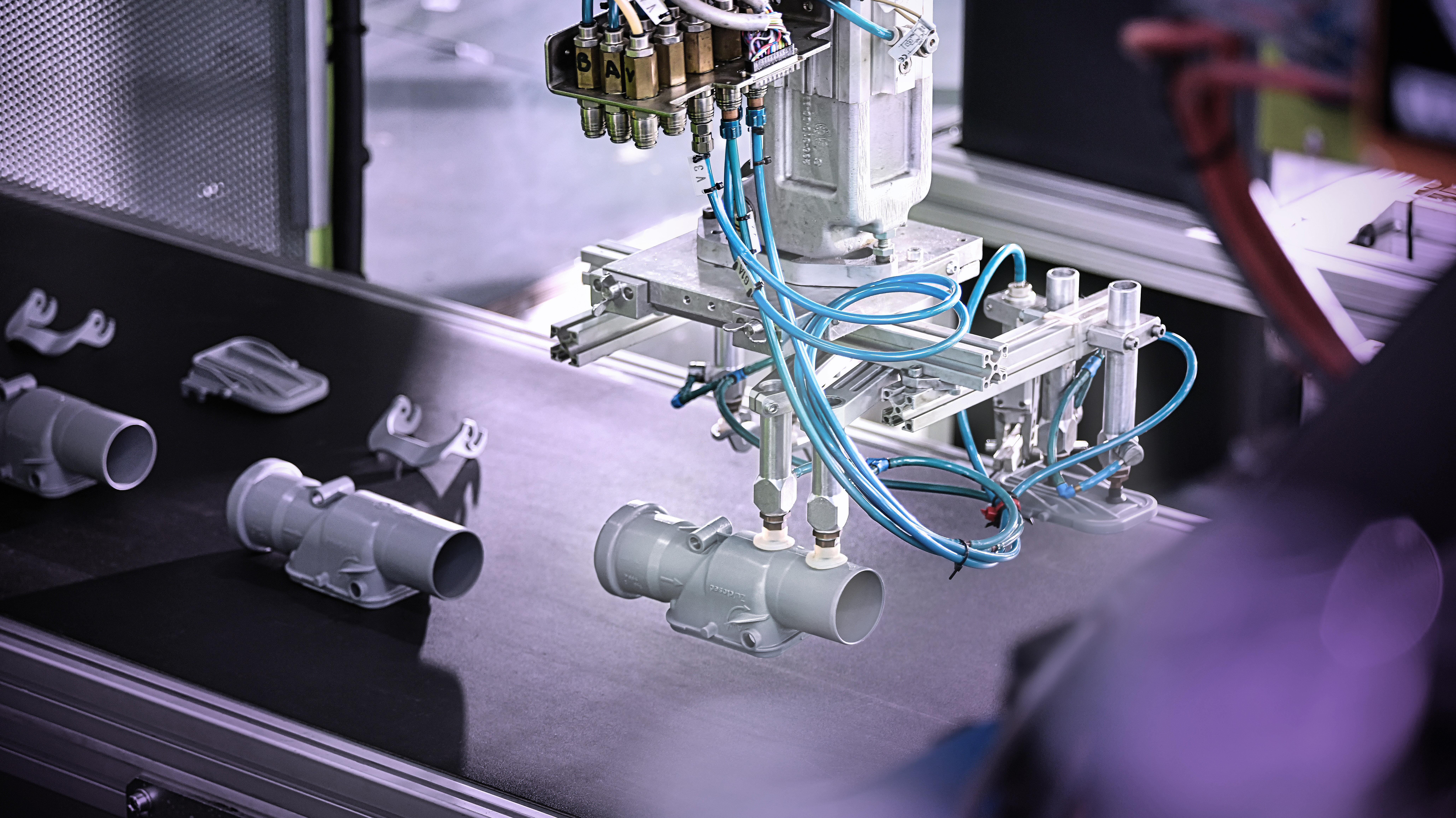 Najwyższa jakość wykonania - od małych do dużych serii Najwyższa jakość wykonania - od małych do dużych serii